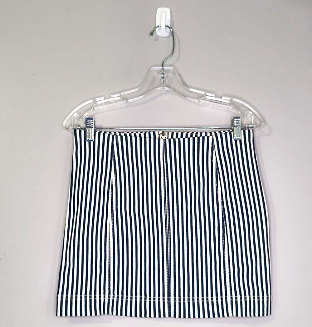 Jolt Women's Blue White Striped Denim Mini Skirt Size M Regular Zip Closure